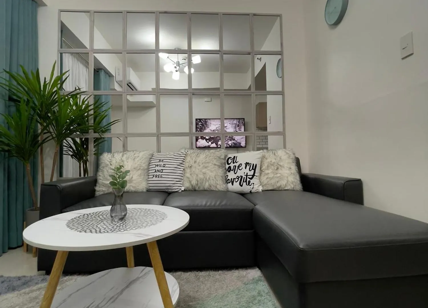 Daire Davao Inspiria Condo Units With Balcony Beside Abreeza Mall Filipinler