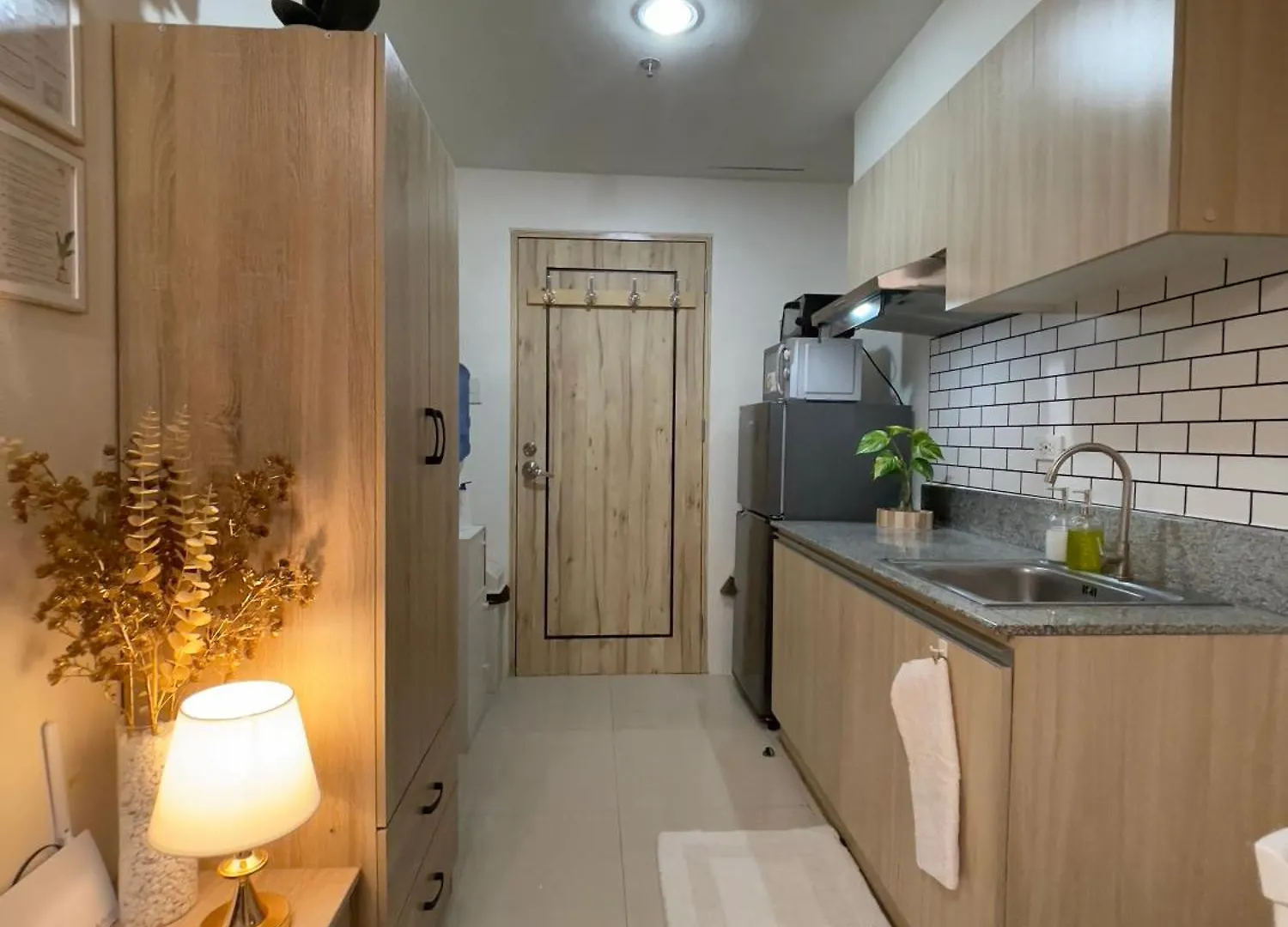 Davao Inspiria Condo Units With Balcony Beside Abreeza Mall 0*,